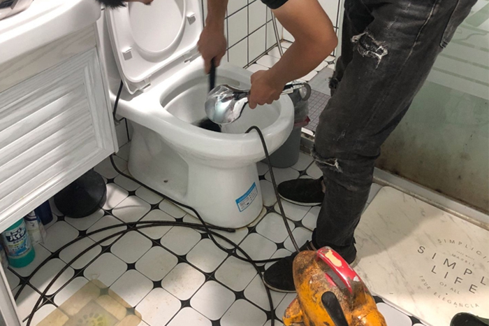 渭滨疏通下水道